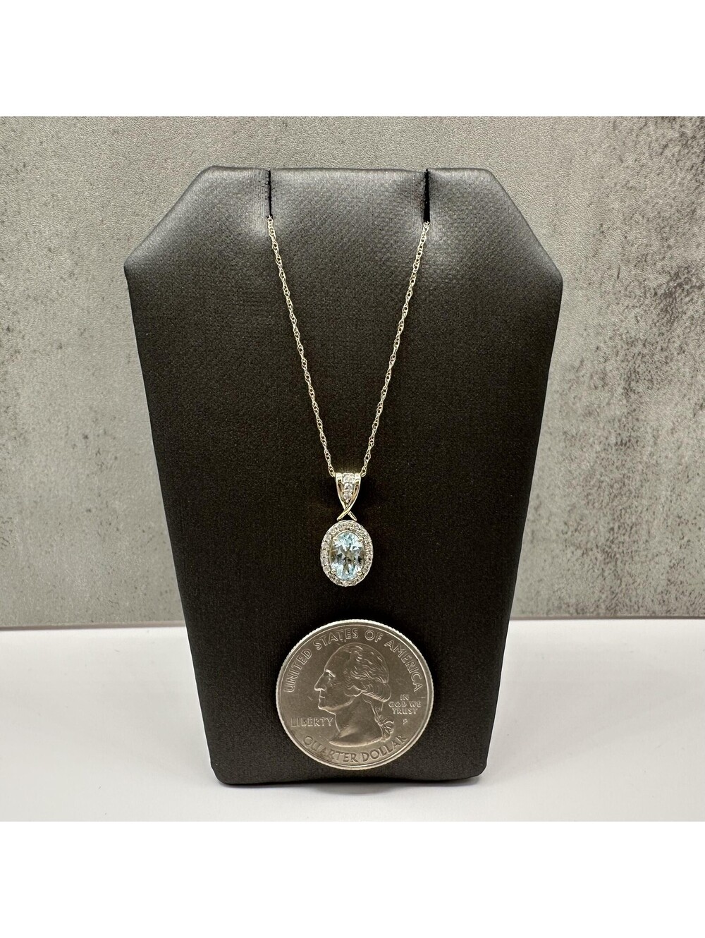 Aquamarine Diamond Pendant Necklace 10kt Yellow Gold 0.15ctw 18in New - Picture 5 of 5